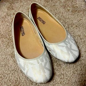Almost new condition Michael Kors flats except small mark as seen in picture.